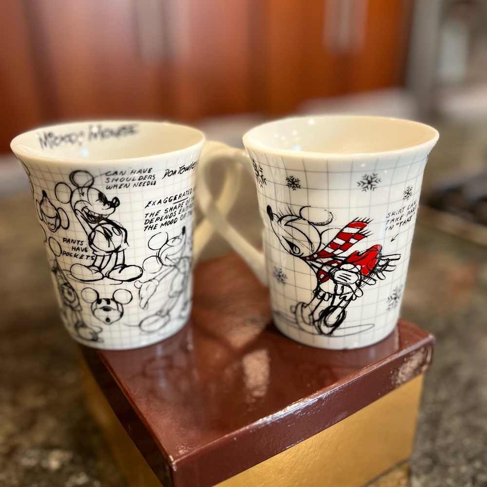 Disney Sketchbook Mugs Set Mickey & Minnie Mouse Ceramic Coffee Tea Cups New OBO - Picture 3 of 16